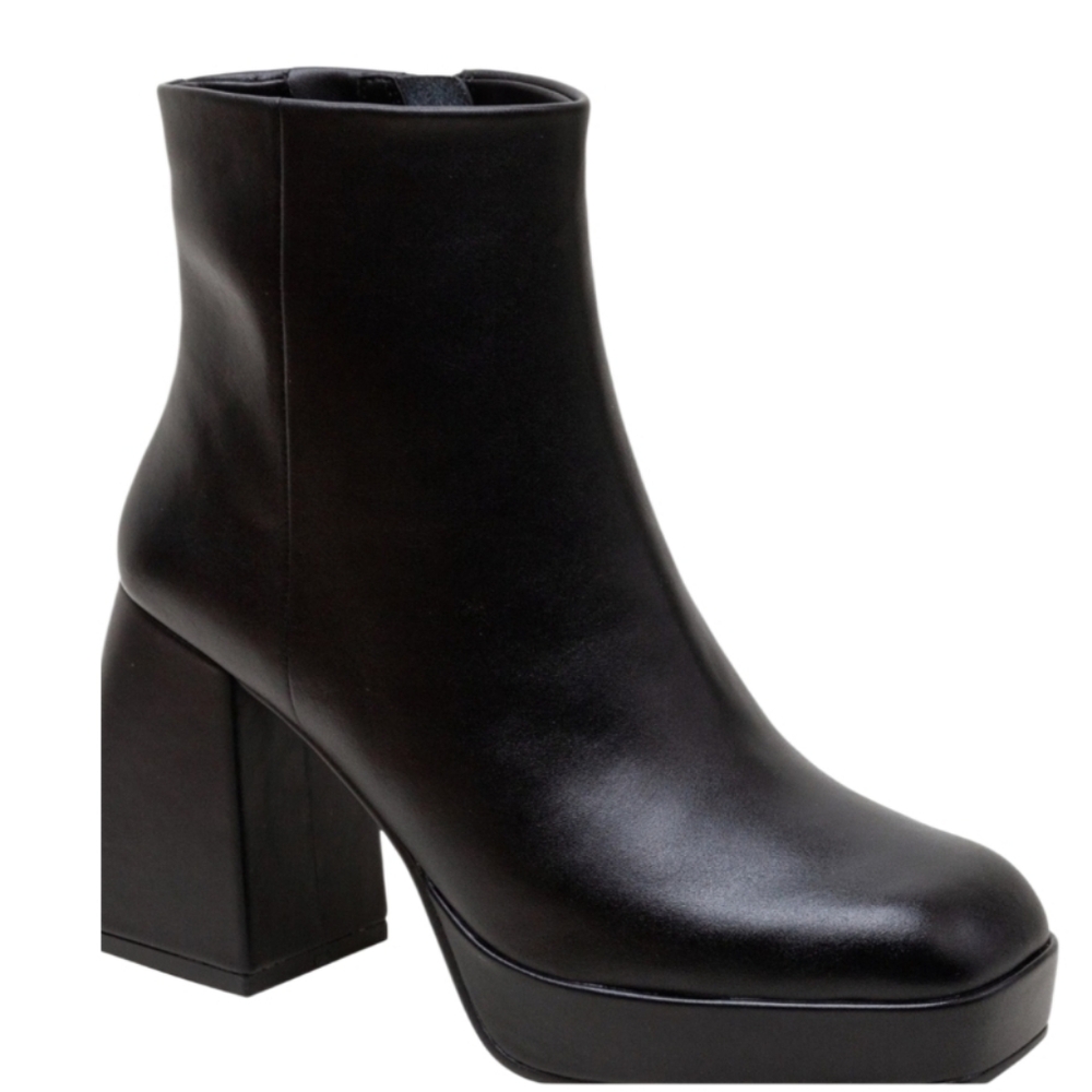 NWT Lisa Vicky NiftyX-V Black Leather Block Heel Platform Ankle Boot 11